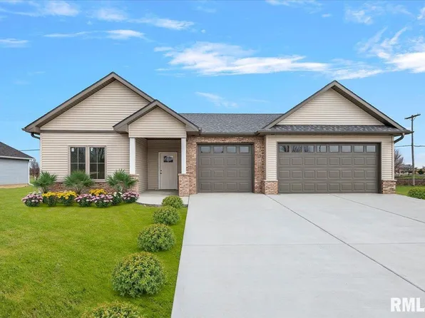 2932 Happy Landing Dr, Springfield, IL 62711