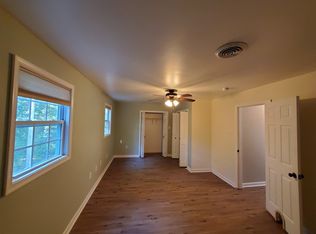 1562 W Washington St UNIT B, Harpers Ferry, WV 25425
