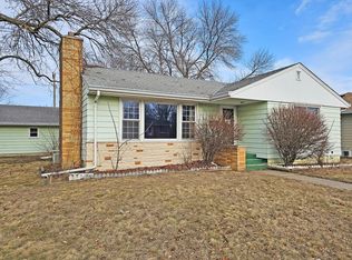 103 Poplar St E, South Saint Paul, MN 55075