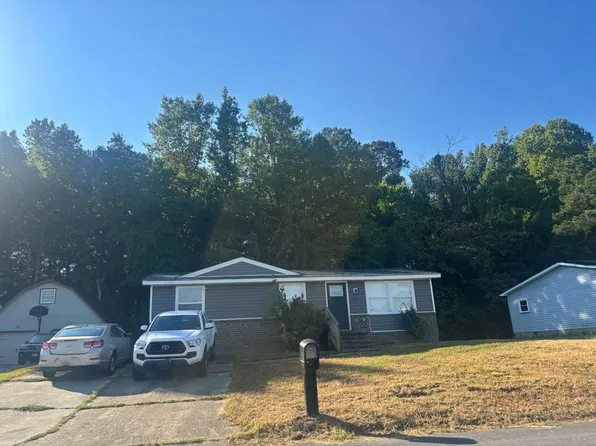 1027 Blythewood Ln, Suffolk, VA 23434