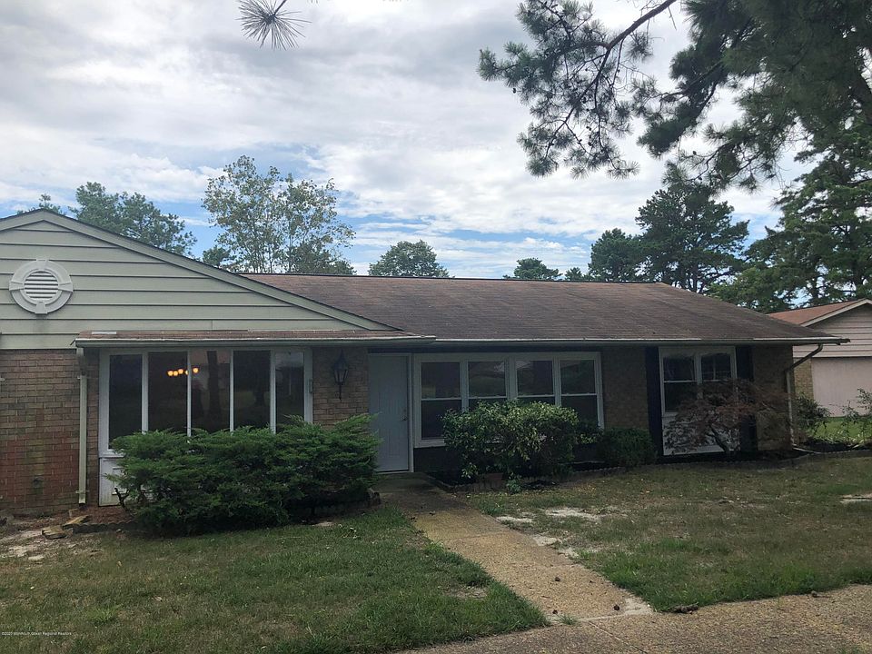 1st image of 88 Buckingham Drive #D