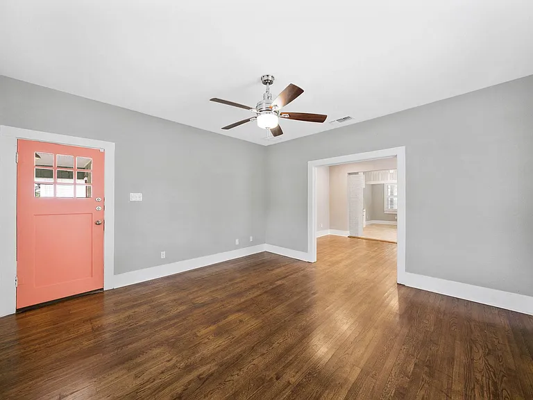206 W High Ave — Photo 5