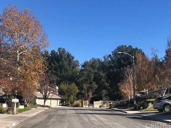 2nd image of 23432 Berwick Pl