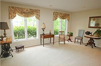 3rd image of 203 Golding Ct