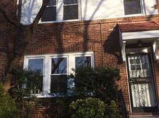10108 Ascan Ave, Forest Hills, NY 11375