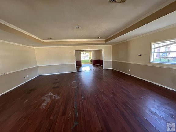 2nd image of 5227 Blackman Ferry Rd