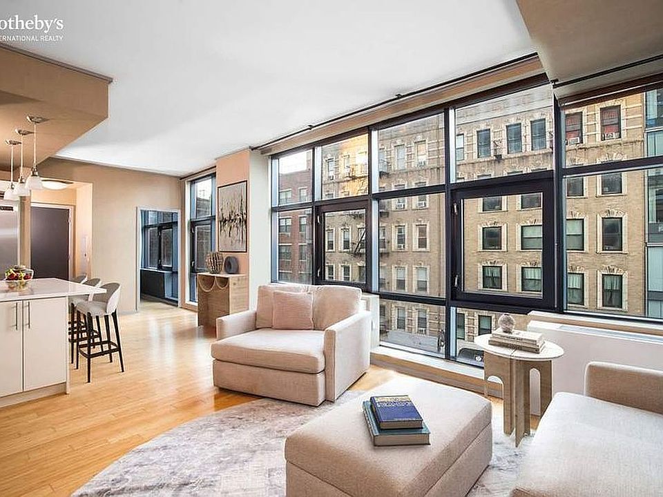 1st image of 105 Norfolk St APT 4B