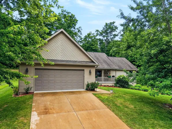 144 Windsor Rd, Crossville, TN 38558