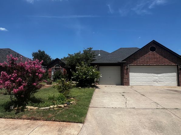 1121 Charlton Rd