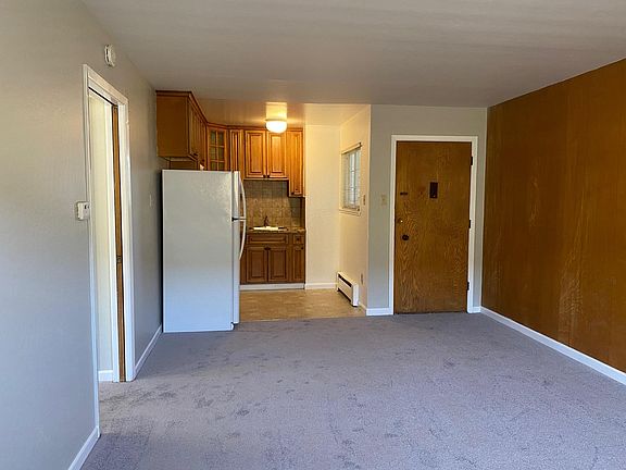 3rd image of 145 W Market St