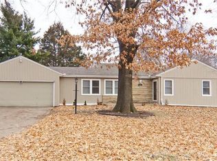 502 NE 72nd St, Gladstone, MO 64118
