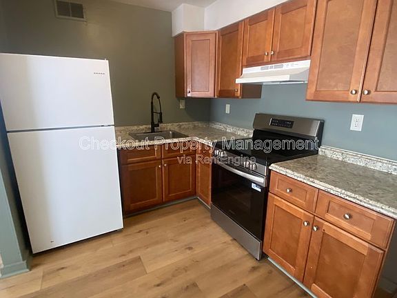 4th image of 3741 Morganford Rd APT B