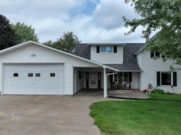 N8481 Kleba Rd, Hixton, WI 54635