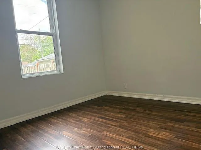 1370 Bruce Ave — Photo 12
