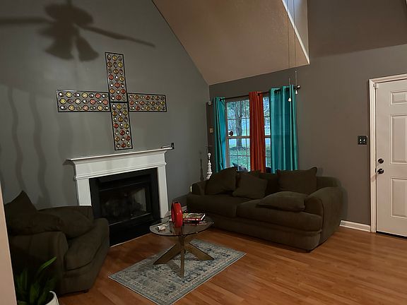 5th image of 3704 Cedarbark Dr