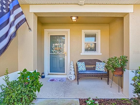 3rd image of 2666 Carthage Dr