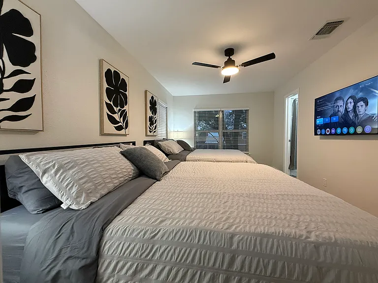3323 Coral Grove Dr — Photo 57