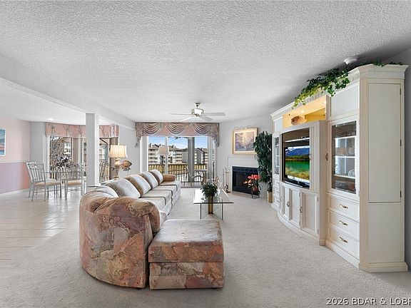3rd image of 432 Regatta Bay Cir #2B