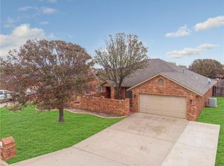 3004 Mallard Ct, Altus, OK 73521