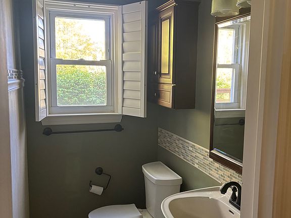 5th image of 3302 Heritage Dr