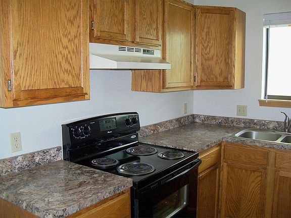 4th image of 616 Avenue F APT 1