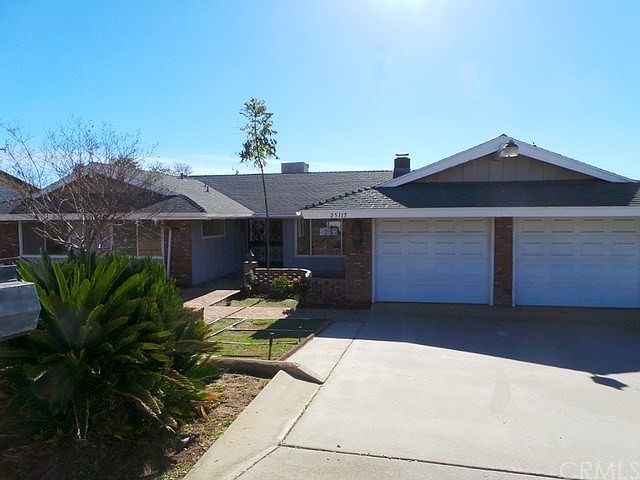 1st image of 25117 Jaclyn Ave