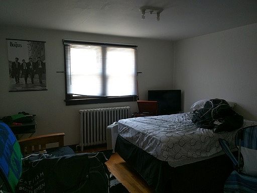 5th image of 304 West Ave N APT 3