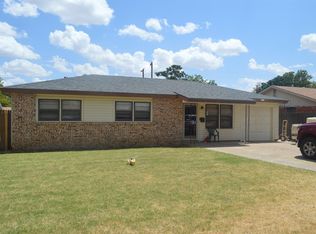 5021 52nd St, Lubbock, TX 79414