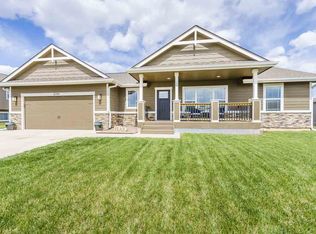 8749 S Kelliann Way, Manhattan, KS 66502
