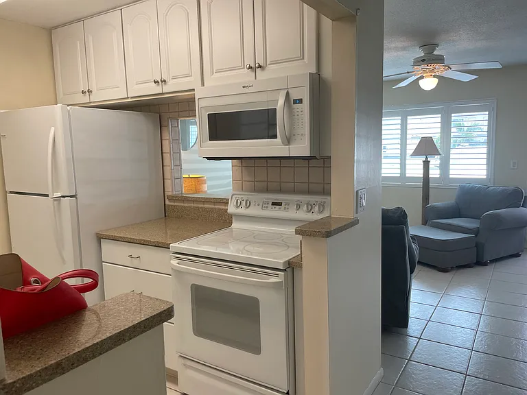 111 Doolen Ct #104C — Photo 5