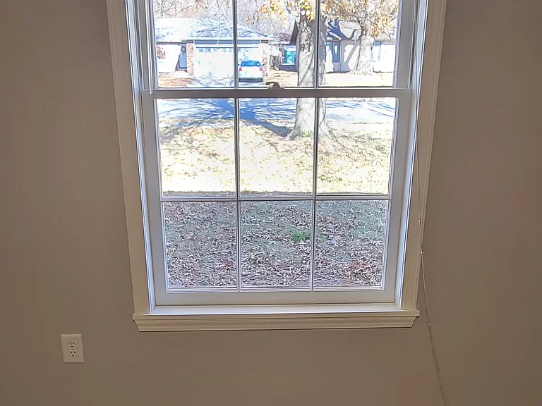 2804 E Linwood St — Photo 18