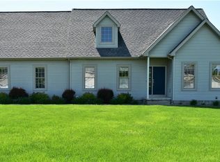 1214 Cross Dr, Youngstown, OH 44515