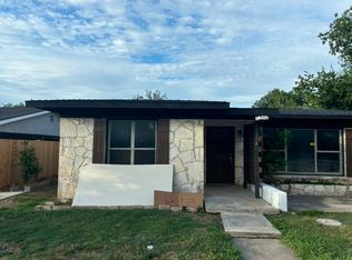 3354 W Woodlawn Ave, San Antonio, TX 78228