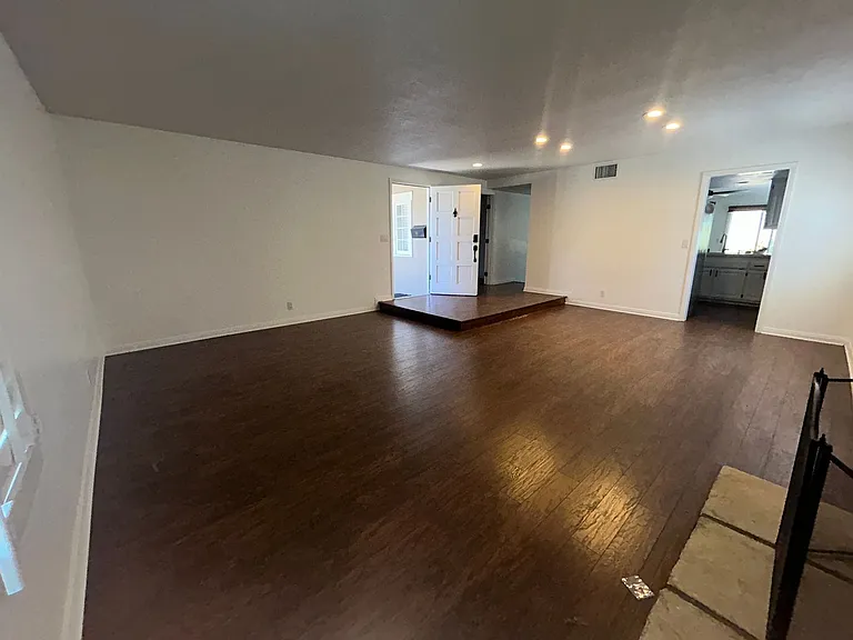 16082 Cache St — Photo 7