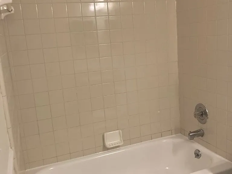 2671 Bentley Dr — Photo 6