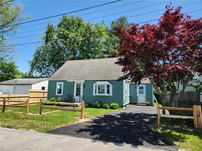 71 Birch St, Pawtucket, RI, 02860