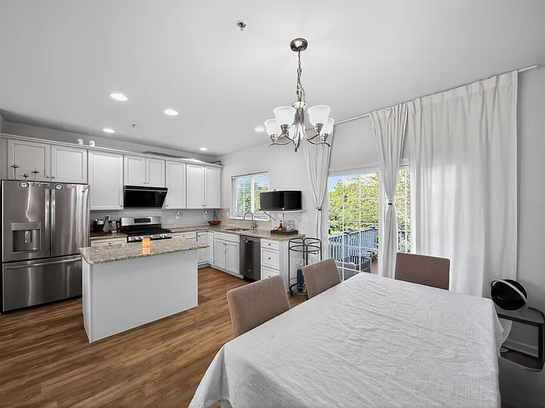 11 Faraday Ct — Photo 14