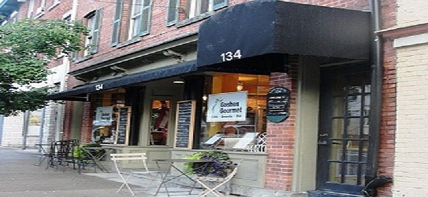 1st image of 134 W Main St