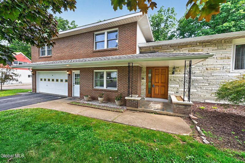 2nd image of 25 Tice Road