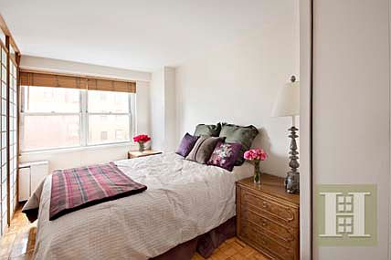3rd image of 251 E 32nd St #5G