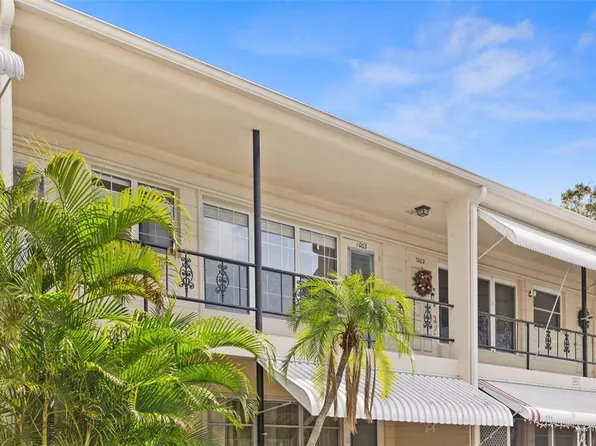 4143 56th St N APT 1003, Kenneth City, FL 33709