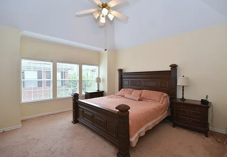6841 Staffordshire Blvd — Photo 10