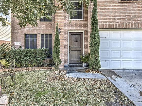 3rd image of 12238 Virline Ln