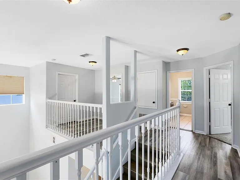 3813 Goldenglow Dr — Photo 27