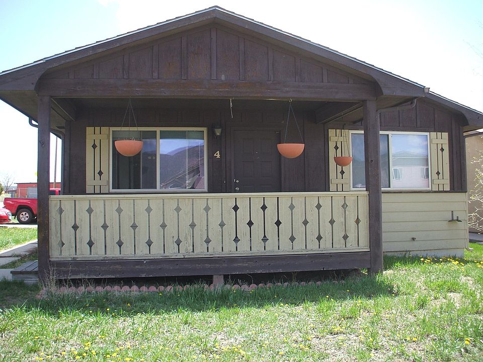 Cute front porch