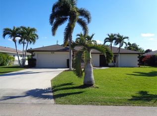 532 SE 35th St, Cape Coral, FL 33904