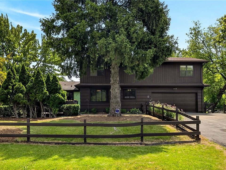 1st image of 5 Beekman Pl