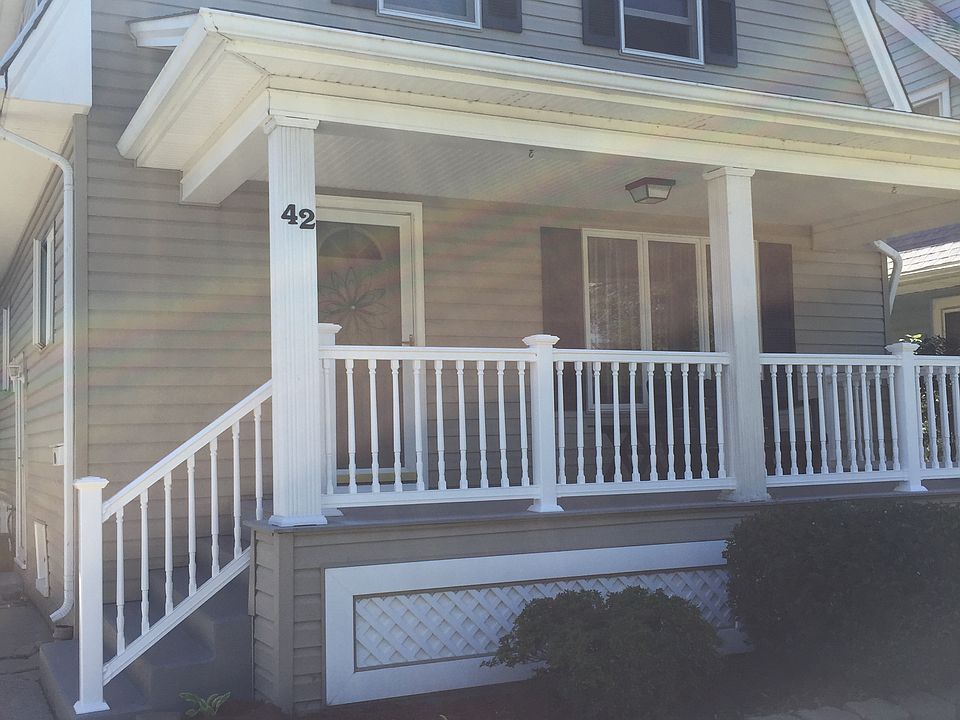 1st image of 42 W Girard Blvd