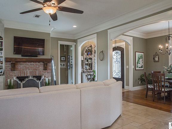 4th image of 1819 Toulouse Cir