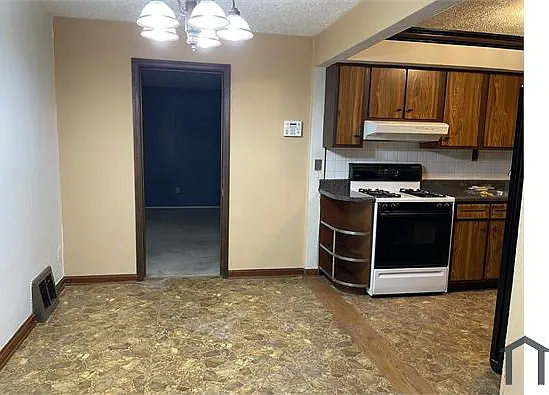 5749 Jennings Station Rd — Photo 17